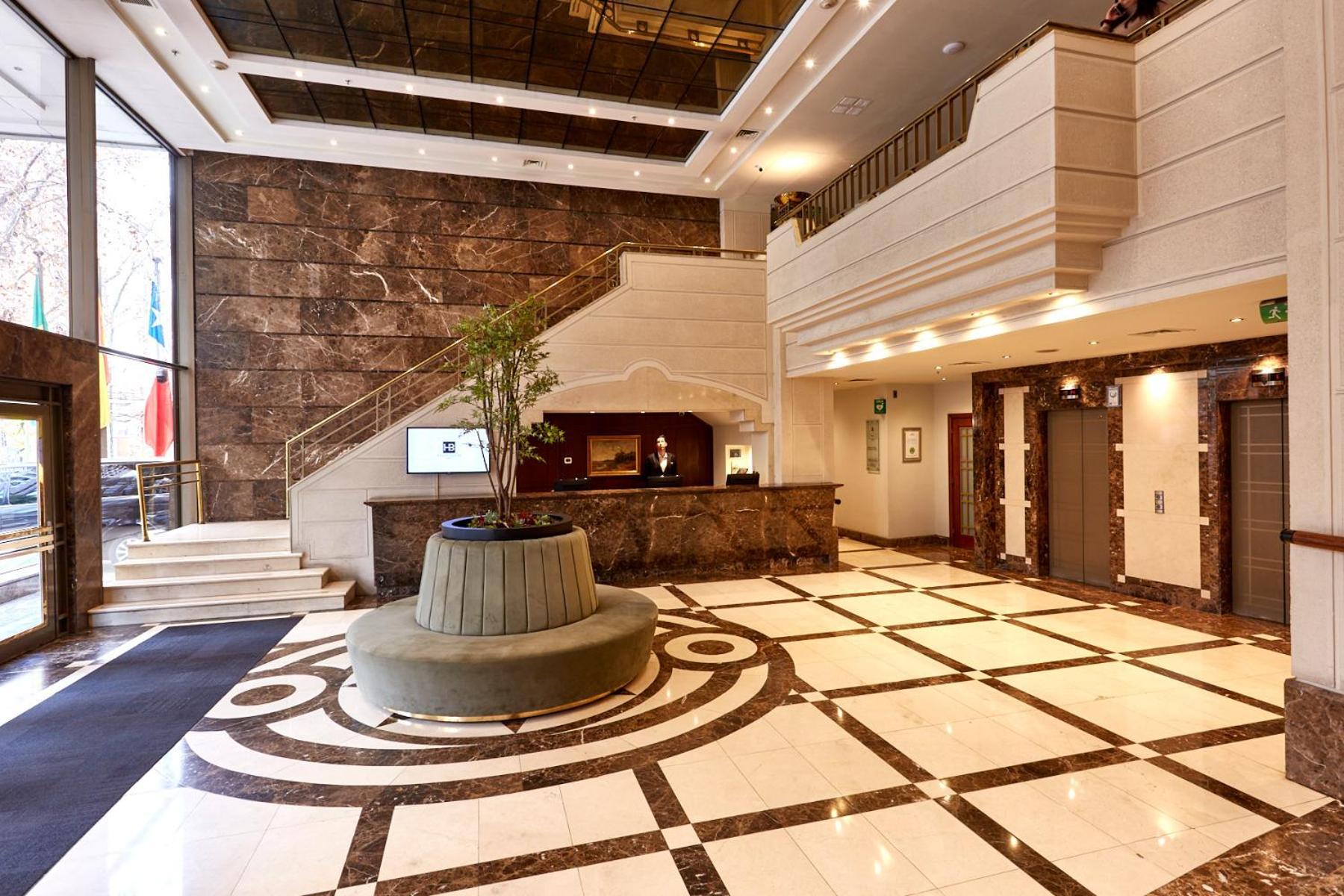 מלון סנטיאגו Plaza El Bosque Ebro מראה חיצוני תמונה